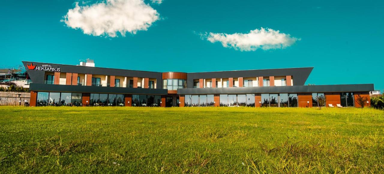 Motel Heksapolis Tavsancil Ngoại thất bức ảnh